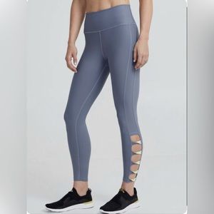 Soul Cycle Twist Ladder Leggings Medium Cut Outs Ankle Gray